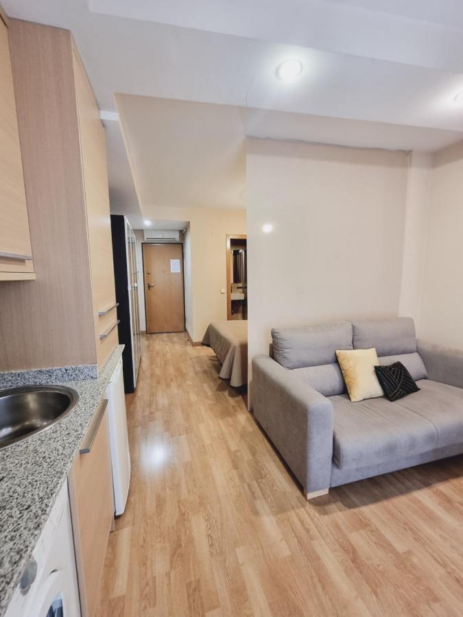 Apartamentos Salvia 4 Мадрид Экстерьер фото