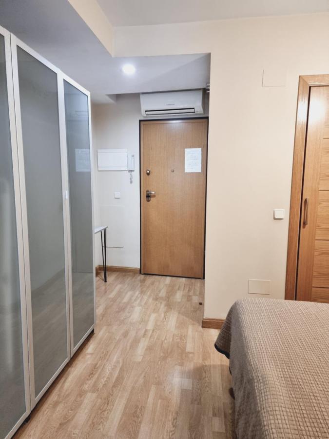 Apartamentos Salvia 4 Мадрид Экстерьер фото