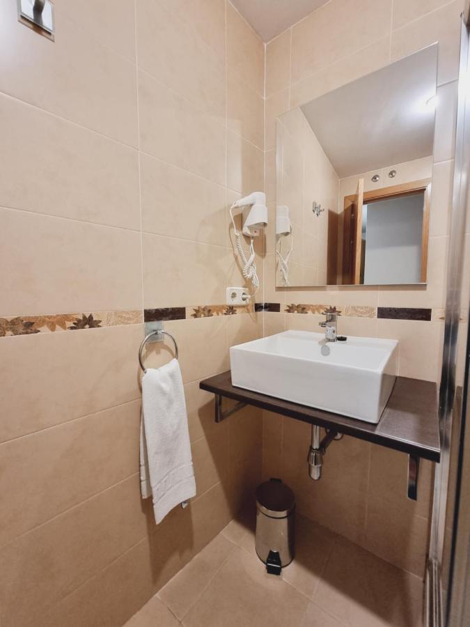 Apartamentos Salvia 4 Мадрид Экстерьер фото