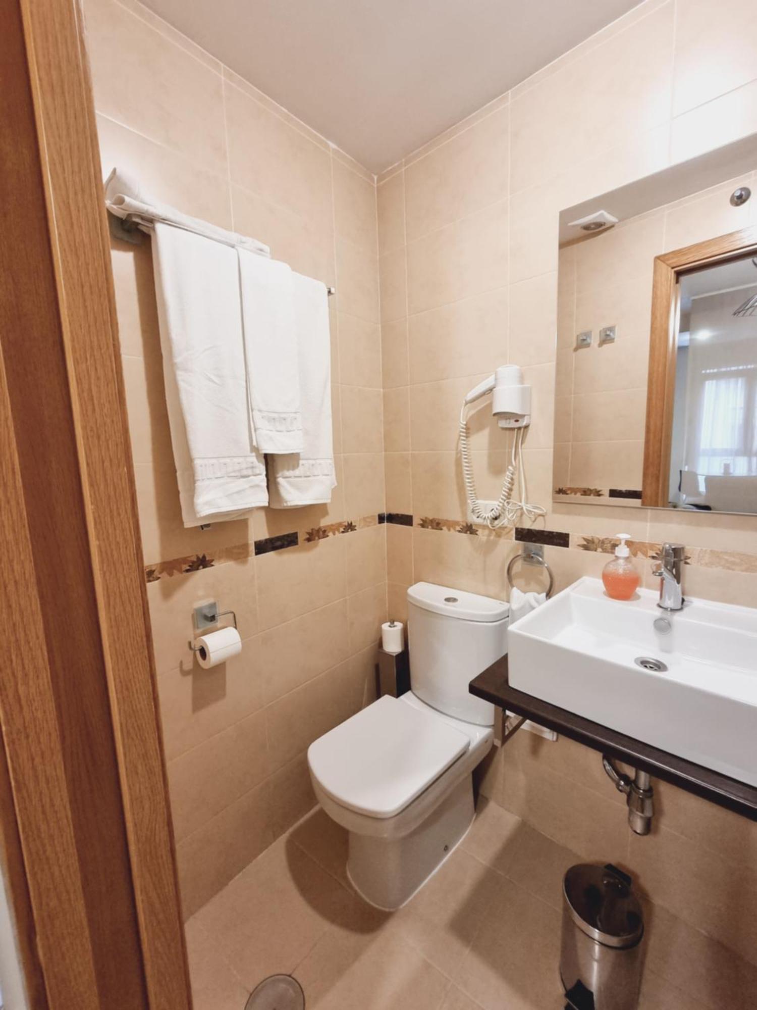 Apartamentos Salvia 4 Мадрид Экстерьер фото